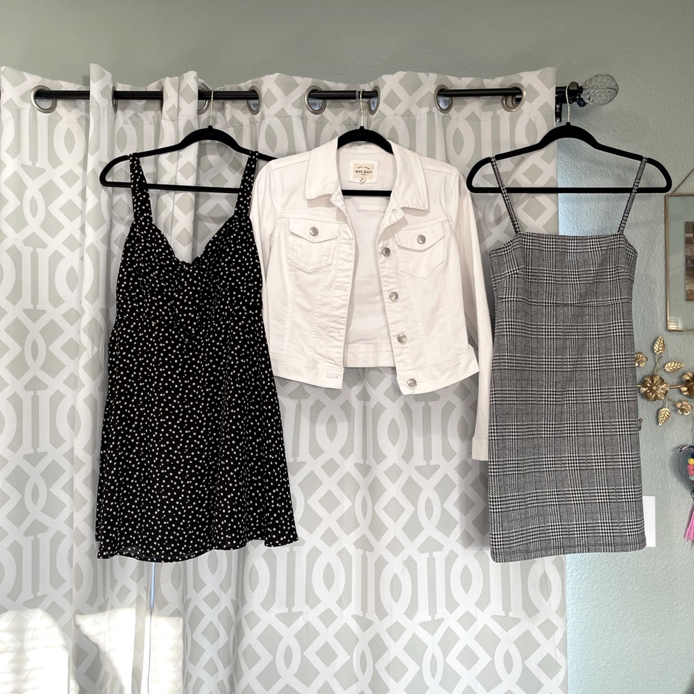 Black and white bundle